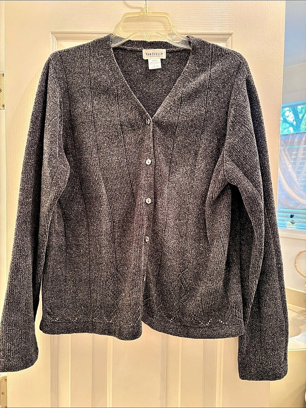 Van Heusen V-Neck Cardigan in Black & Gray Size Large - Picture 2 of 11